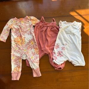 3-6m Baby Girl Bundle- 2 Burts Bee’s + 1 Old Navy - Rompers